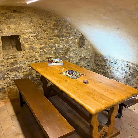 Les Glaneuses Le Centre-bourg A 3 Min Du Puy Dufou Apartman *