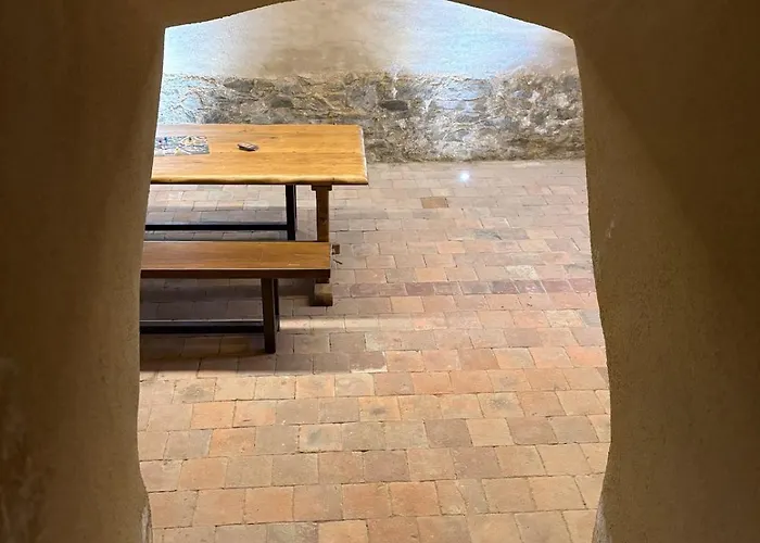 Les Glaneuses Le Centre-bourg A 3 Min Du Puy Dufou *