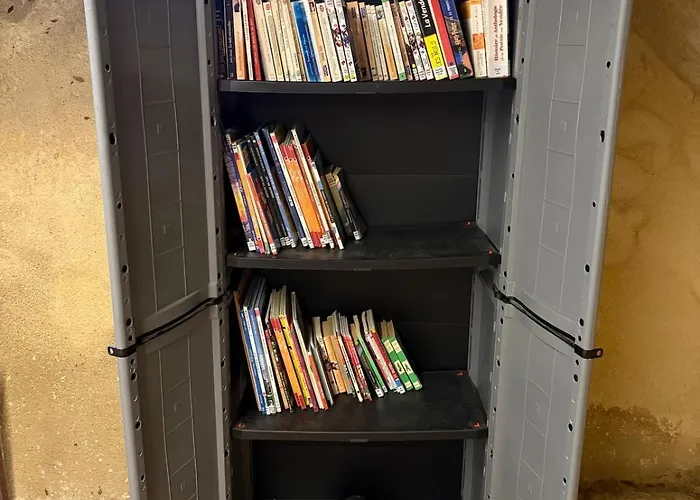 Les Glaneuses Le Centre-bourg A 3 Min Du Puy Dufou Les Épesses